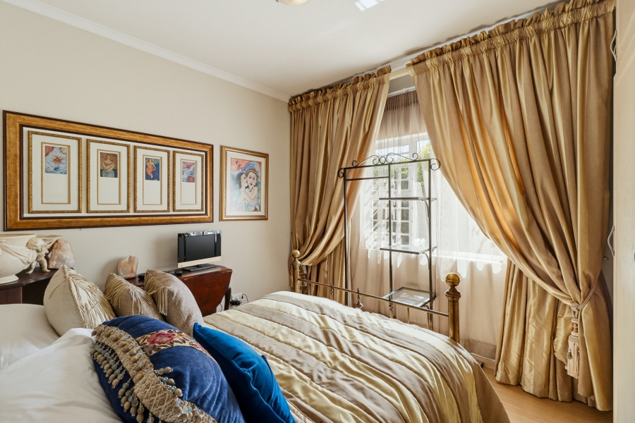 2 Bedroom Property for Sale in Harbour Island Western Cape
